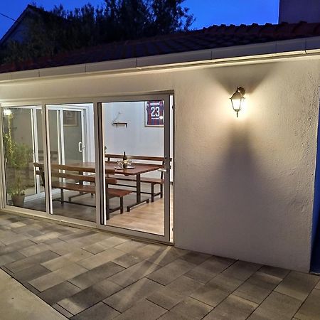Perivoj Kaštela Exterior foto